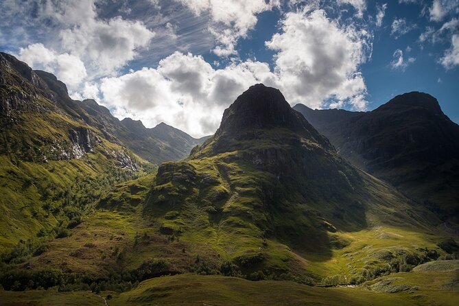 1 Day Loch Ness, Whisky, Glencoe & Scottish Highlands Tour - Fort Augustus on Loch Ness: canal locks, Telford engineering, and countryside views