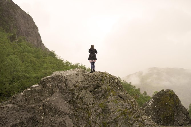 3-Day Budget Backpacker Isle of Skye and the Highlands Tour from Edinburgh - First Stop in Edinburgh: How the Tour Gets Rolling