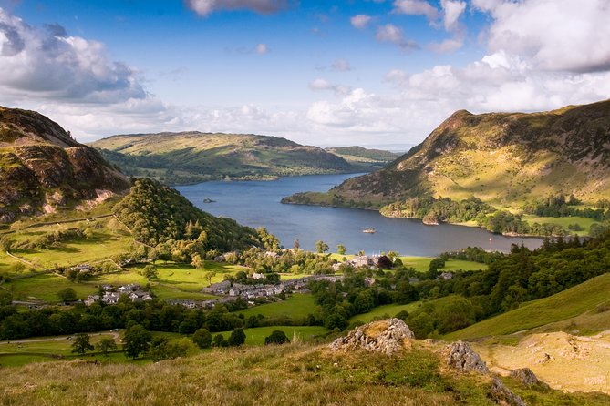 3-Day Lake District Explorer Small-Group Tour from Edinburgh - Day 2: Windermere Cruise, Hawkshead, and Grasmere Without Rushing