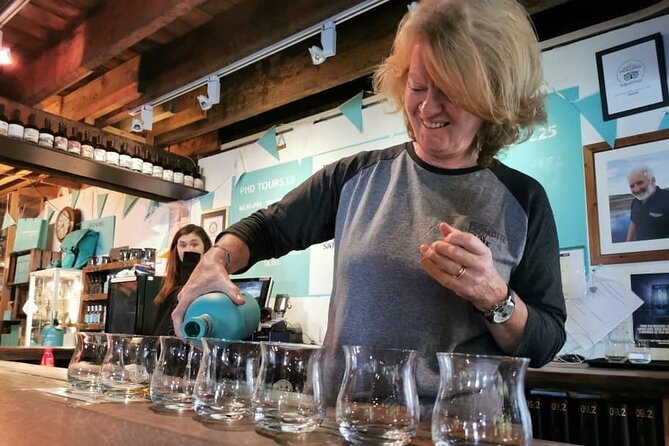 4-day Islay Platinum Whisky Tour - Whisky Included! With free pickup! - Who should book this whisky tour, and who should think twice