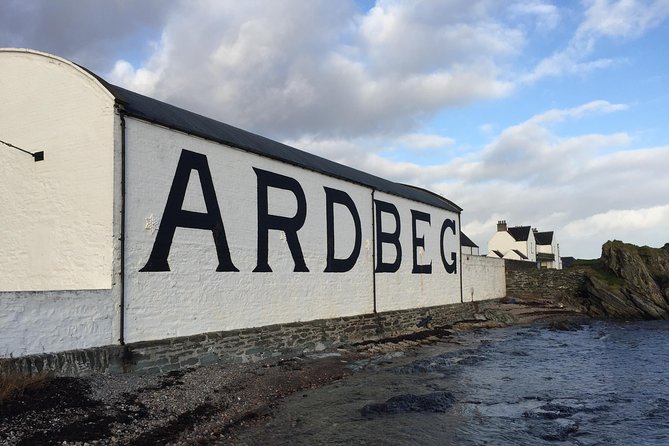 5 Day Islay Whisky Tour from Edinburgh - Getting Started in Edinburgh: The 8:00 am Caffe Nero Meet