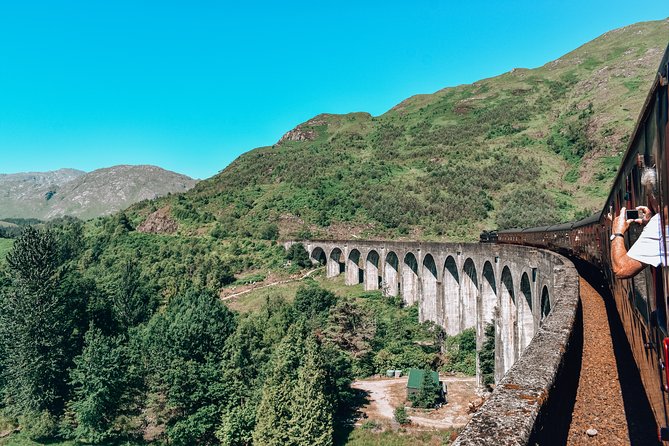 6 Day Outer Hebrides, Isle of Skye & optional 'Hogwarts Express' - Day 4: West Harris beach time and the ferry hop to Skye