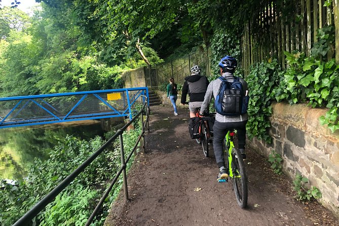 'A Wee Pedal's' Award-Winning Circular Cycle Tour of Edinburgh! - Why biking Edinburgh works better than the usual hop-on ride