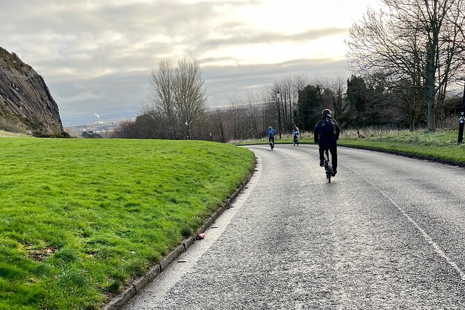 'A wee pedal's' E-bike tour of Arthur's Seat and beyond - Why This Arthur’s Seat E-Bike Loop Feels Like Getting Local Fast