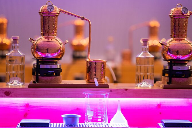 Aberdeen’s Distillery Discovery Tour - From Welcome G&T to a Proper Gin Walk in One Hour