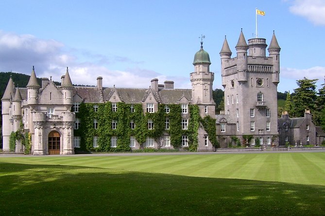 Aberdeen & Shire Castle & Distillery Private Group one Day Tour - Balmoral Castle Instead of Whisky: Iconic Royal Grounds