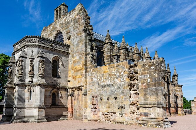 Alnwick Castle and Rosslyn Chapel Day Tour from Edinburgh - A Border-to-Castle Scotland Day Trip From Edinburgh