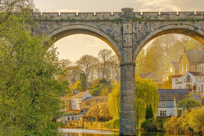Alnwick Castle and Rosslyn Chapel Day Tour from Edinburgh - Rosslyn Chapel Time: 15th Century Views and Da Vinci Code Fame