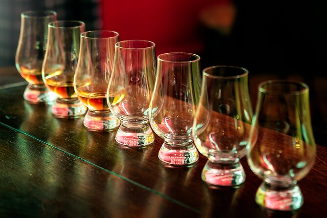 Cellar Of Scotland Walking Tour, taste Edinburgh's finest drinks - Meeting point and timing that fit a real afternoon