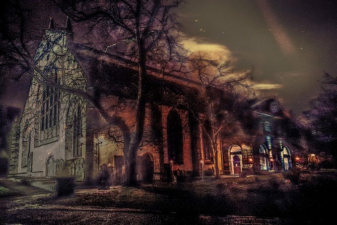 City of the Dead Haunted Graveyard Tour - Why Greyfriars feels different from other haunted walks