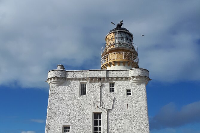 Coastal Villages of Aberdeenshire - Gardenstown and Crovie: red sandstone cliffs, harbors, and the tide-walk rule