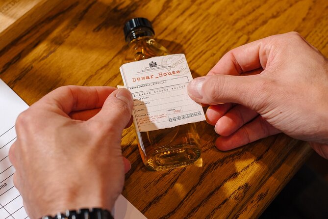 Create Your Own Scotch Whisky - The 30-Minute Sensory Session, Where Nosing Becomes a Skill