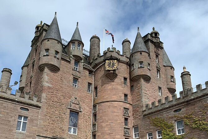 Crowning Jewels: Scone Palace, Glamis Castle, & St Andrews - Scone Palace: royal crowns, landscaped gardens, and quick wins for first-timers
