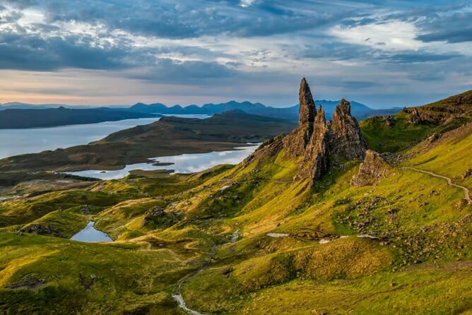 Day Tour To Isle of Skye And Eilean Donan Castle From Inverness - Eilean Donan Castle: The Big Photo Moment and Optional History Time