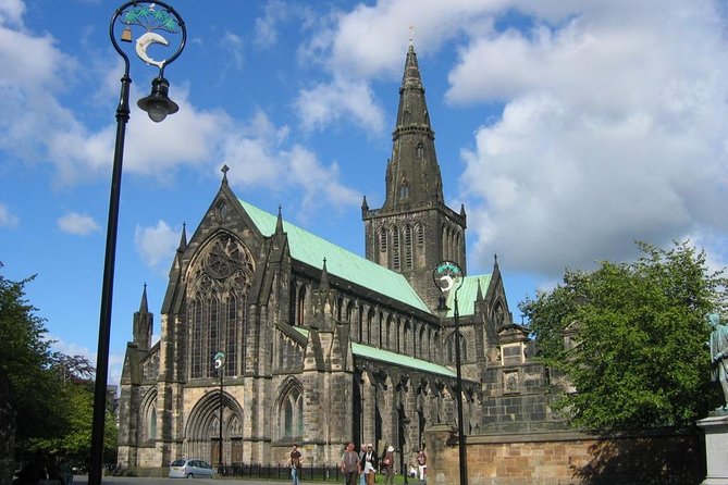 Discover Glasgow. Full day private tour in people carrier. - Why Glasgow Moves Best When You Sit in the Driver’s Seat