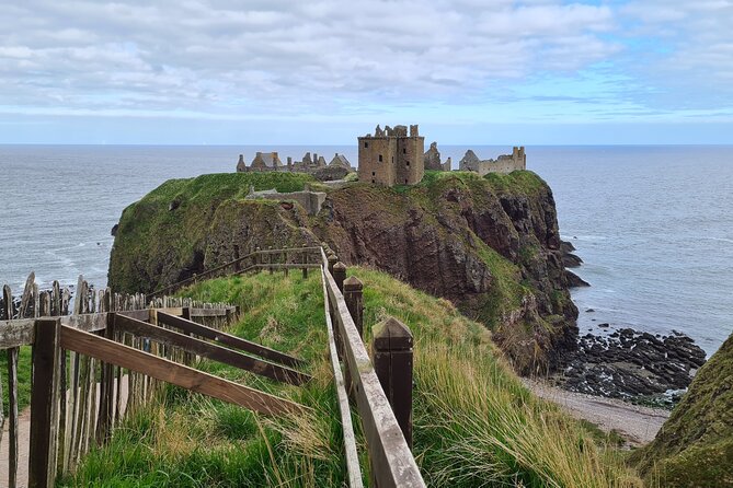 Dunnottar Castle and Coastal Heritage - A day of cliff ruins and working coast just outside Aberdeen