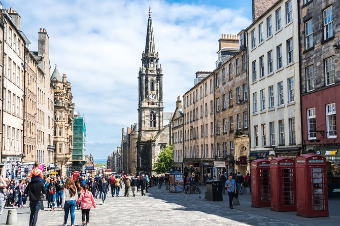 Edinburgh Castle & Old Town Small Group Guided Tour - A Haunted Graveyard Stop, plus Harry Potter Style Inspiration