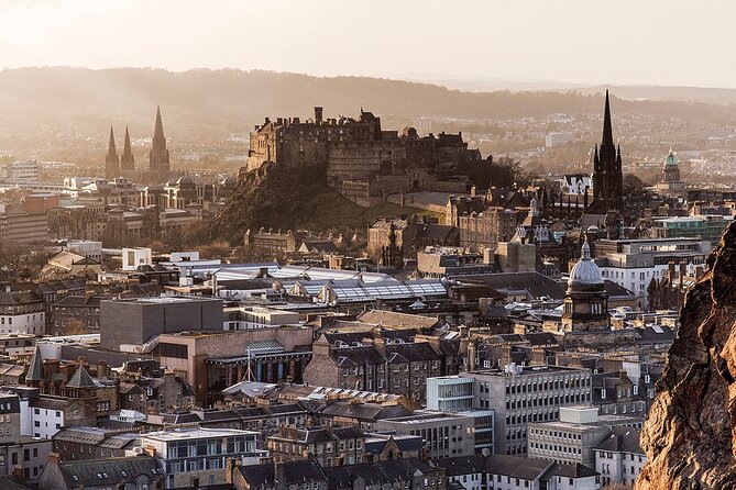 Edinburgh Castle & Royal Mile Walking Tour - Ticket Included - Entering Edinburgh Castle, Guided Tour Plus Time to Explore