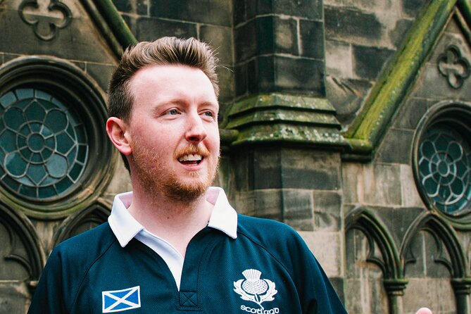 Edinburgh Castle Tickets & Tour - Local Scottish Guide In a Kilt - Royalty, Battles, and Sieges: Stories You Remember After the Tour
