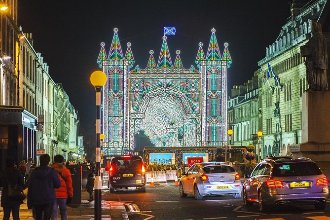 Edinburgh Christmas Tour, Highlights & Hidden Gems with a Local - Princes Street Gardens and Central Ice: The Best Winter Energy for Most People