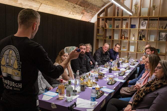 Edinburgh Gin The Classic Tour & tasting - Who should book the Classic Tour & Tasting