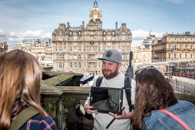 Edinburgh Harry Potter Origins Adults Tour with Local Pub Drinks - Old College Pass-By: A Hogwarts Hint in Real Architecture