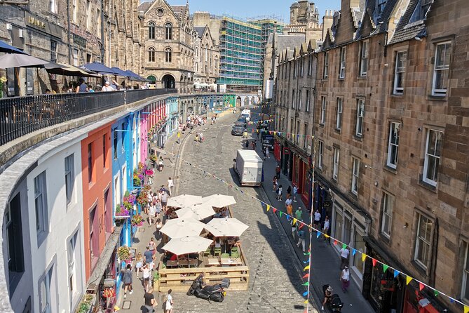 Edinburgh Harry Potter Self-Guided Private Tour - Museum CONTEXT: quick stop, big photo payoff