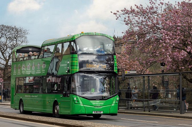Edinburgh Hop-on Hop-off City Tour with Live Guide - Price and Value: Is $24.80 a Good Deal for Edinburgh?