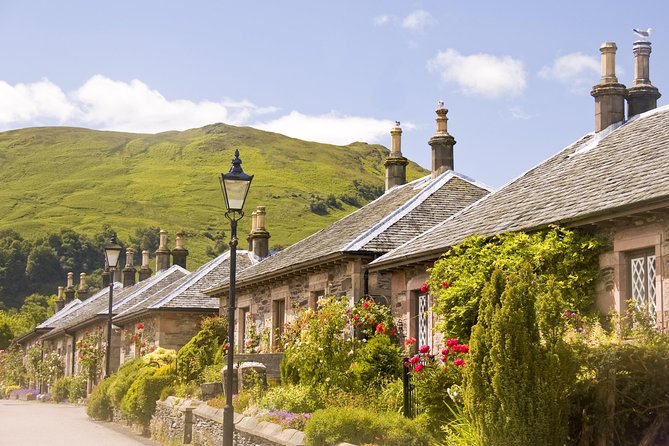 Edinburgh: Loch Lomond, Stirling Castle and the Kelpies Day Tour - Loch Lomond: cruise from Balloch or a calmer walk at Loch Lomond Shores