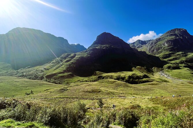 Edinburgh: Loch Ness, Glencoe & The Highlands - Fort William lunch stop: recharge time at the mid-way point