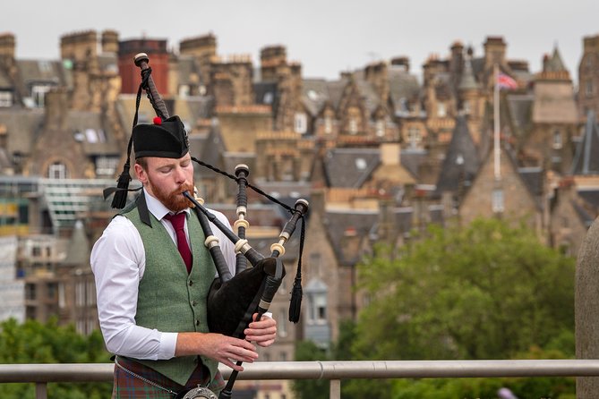 Edinburgh Photography Masterclass - Private Photography Lesson - Why Edinburgh at golden hour plus night lessons so well