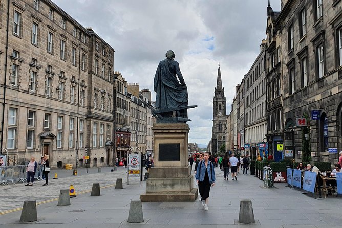 Edinburgh Private Walking Tour - Victoria Street, where locals shop and eat
