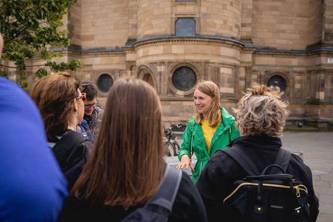 Edinburgh: Pubs & History Walking Tour with Beer Tasting - Why This Old Town Beer Walk Feels Like a Local Plan
