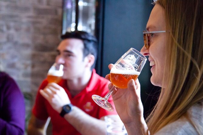 Edinburgh: Pubs & History Walking Tour with Beer Tasting - Price and Value: What You Are Really Paying For