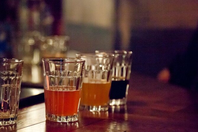 Edinburgh: Pubs & History Walking Tour with Beer Tasting - Beer Tastings Included: What You Should Expect to Learn and Taste