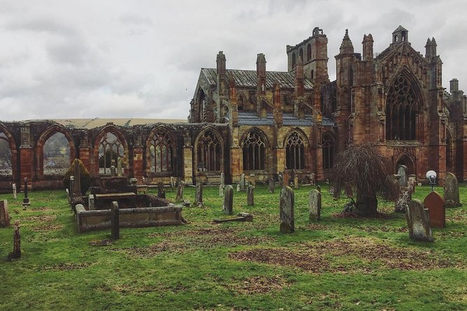 Edinburgh: Rosslyn Chapel, the Borders & Glenkinchie Distillery - Melrose Abbey and the Borders Drive: A Town Stop That Can Feel Short