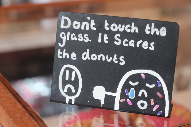 Edinburgh’s Donut & Pastry Experience with Underground Donut Tour - Why this donut-and-history walk works in Edinburgh