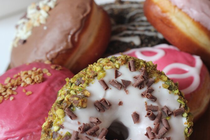 Edinburgh’s Donut & Pastry Experience with Underground Donut Tour - The Royal Mile connection: history between bites