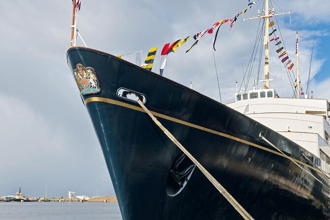 Edinburgh Shore Excursion: City Tour and Royal Yacht Britannia - What the guided day feels like on the bus