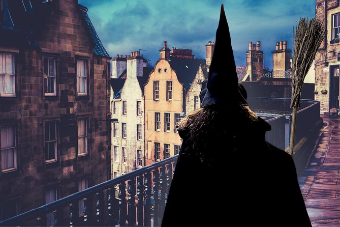 Edinburgh: Witches & Haunted History Walking Tour - Stop 2: The Royal Mile viewpoint and the North Berwick Witches story