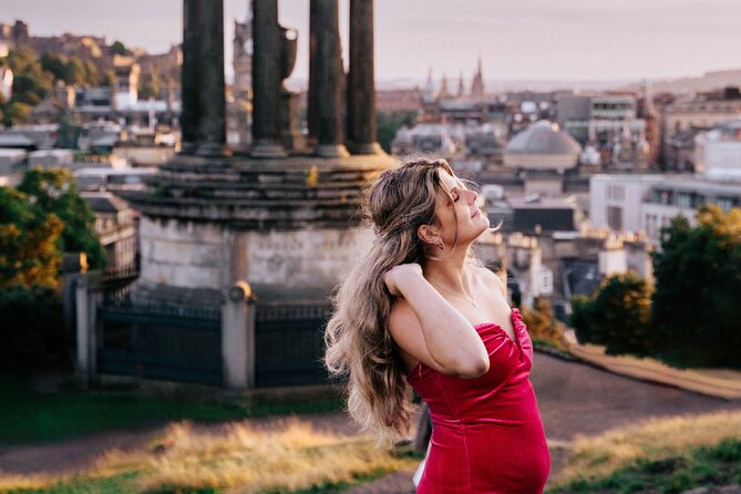 Elegant Professional Private Photoshoot Tour in Edinburgh - Where to meet, and why the ending point is handy