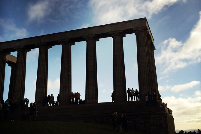 Enchanting Edinburgh: Half-Day Walking Tour with Local Guide - Should you book this Edinburgh walking tour?