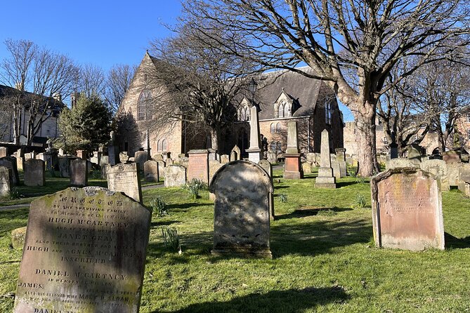 Escape Burns' Hame Toun: Outdoor Puzzle Game in Ayr - What You Learn Along the Way, Beyond the Scenery
