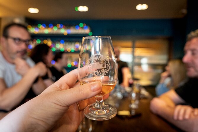 Explore Glasgow: Scottish Rogue Whisky Walking Pub Crawl - The real value: a guide who tailors the tasting, not a script