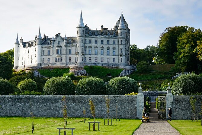 Fairytale Shore Experience - Skelbo Castle remains across Loch Fleet, and the seals question