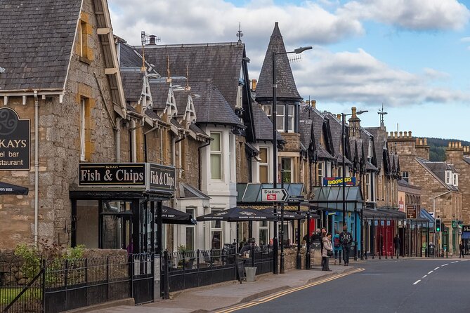 From Glasgow: Scottish Highlands and Loch Ness Day Tour - Pitlochry and the return route through Cairngorms National Park