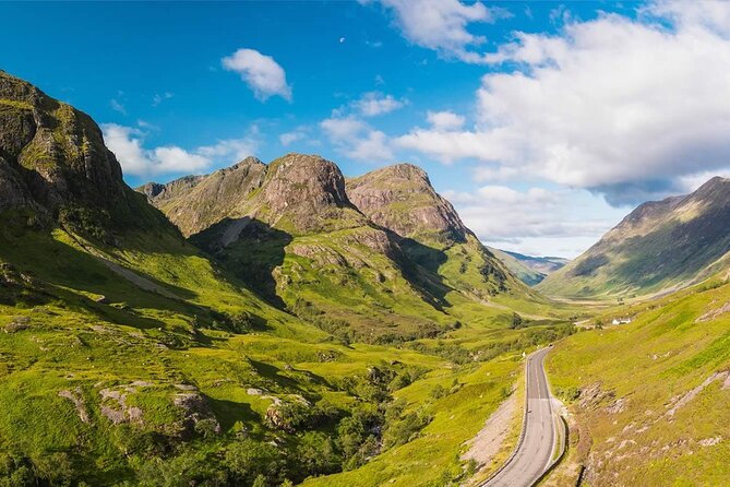 Full-Day Oban Castles and Glencoe Guided Tour from Glasgow - Castle Stalker on Its Tidal Islet: The Photo Stop That’s Actually Worth Waiting For