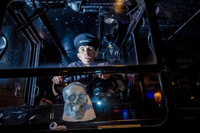Ghost Bus Tour of Edinburgh - Getting to 7-9 George IV Bridge, and why arriving early matters