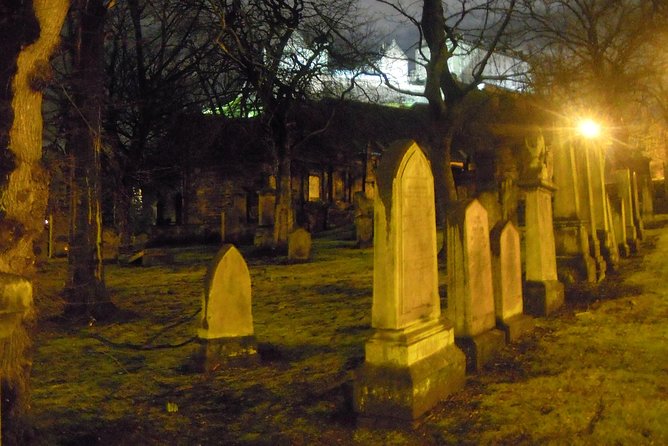 Ghosts, Mysteries, and Witches Tour - St Giles’ Cathedral: the political and judicial heart of Edinburgh