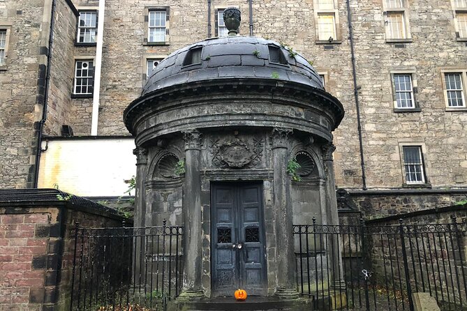 Ghosts of Edinburgh: Bloody Past Exploration Game and Tour - Greyfriars Bobby Fountain and the Grassmarket: legend meets grim punishment